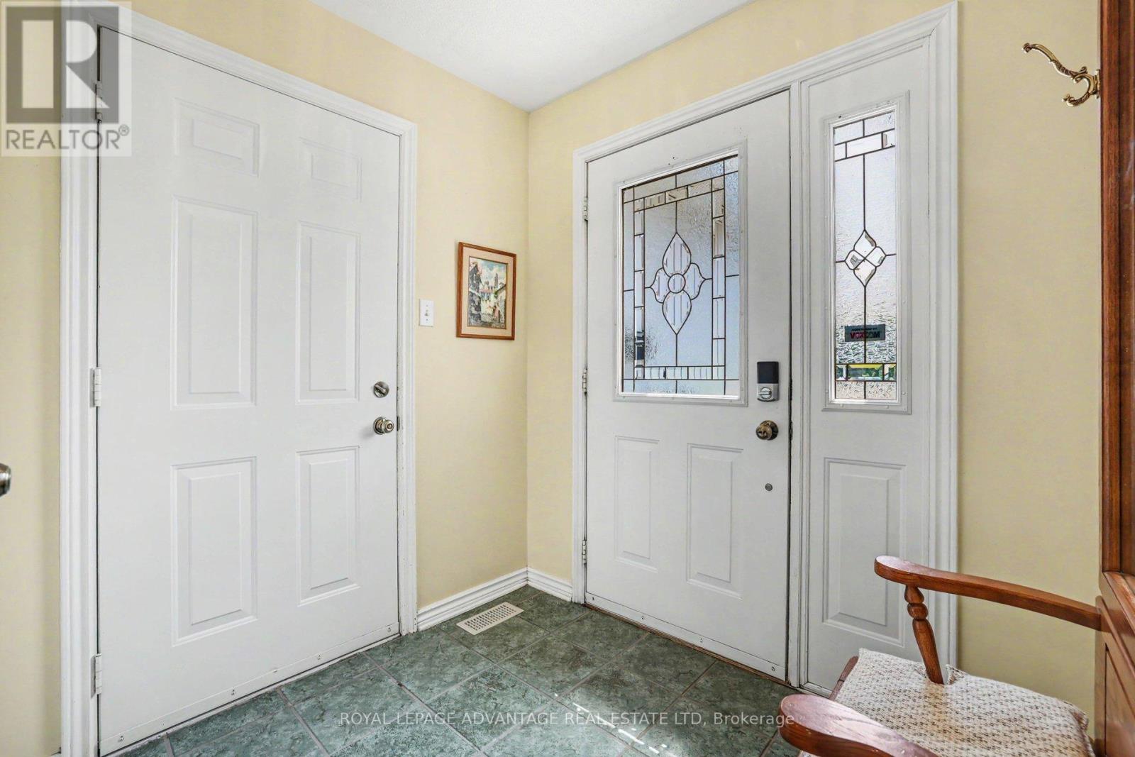 21 HAGGART STREET - 5