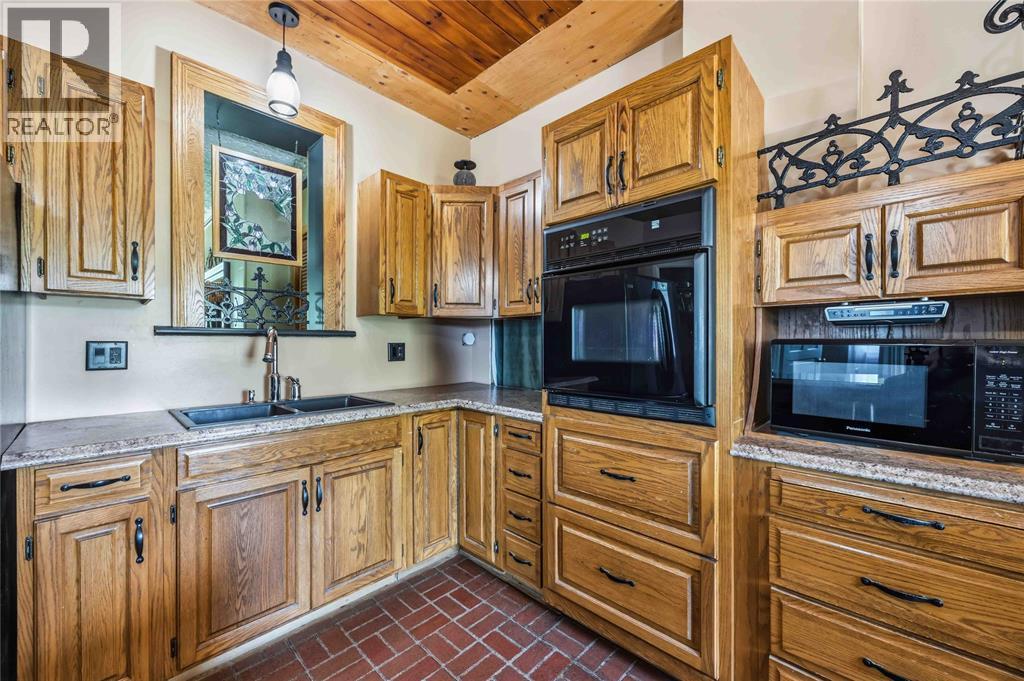 6752 Camlachie ROAD - 11