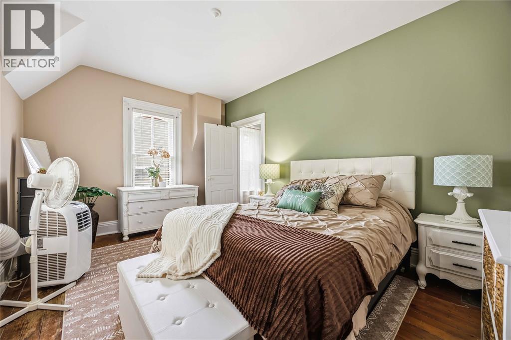 6752 Camlachie ROAD - 17