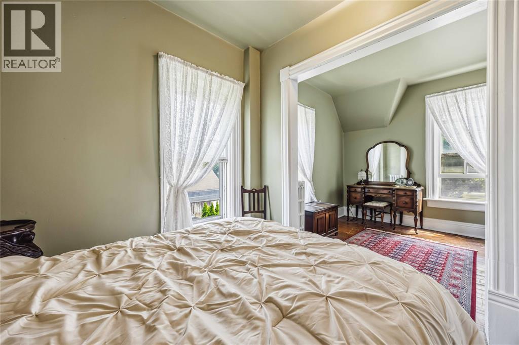 6752 Camlachie ROAD - 28