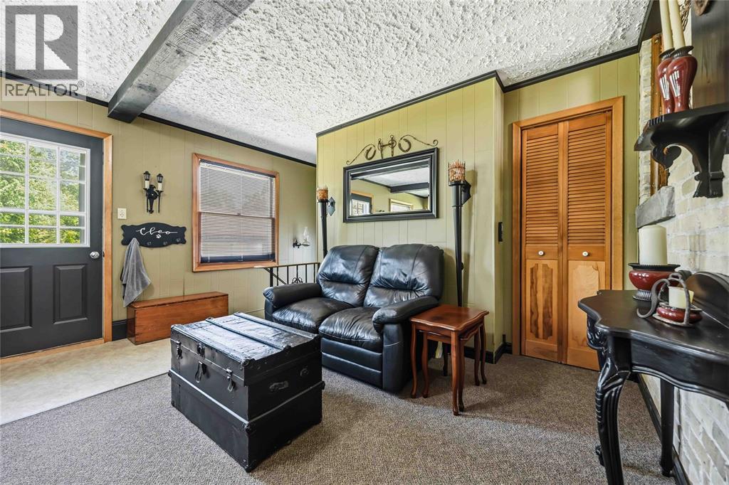 6752 Camlachie ROAD - 30