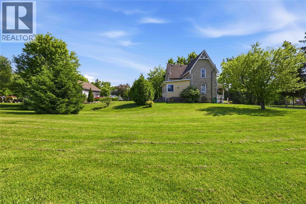 6752 Camlachie ROAD - 36