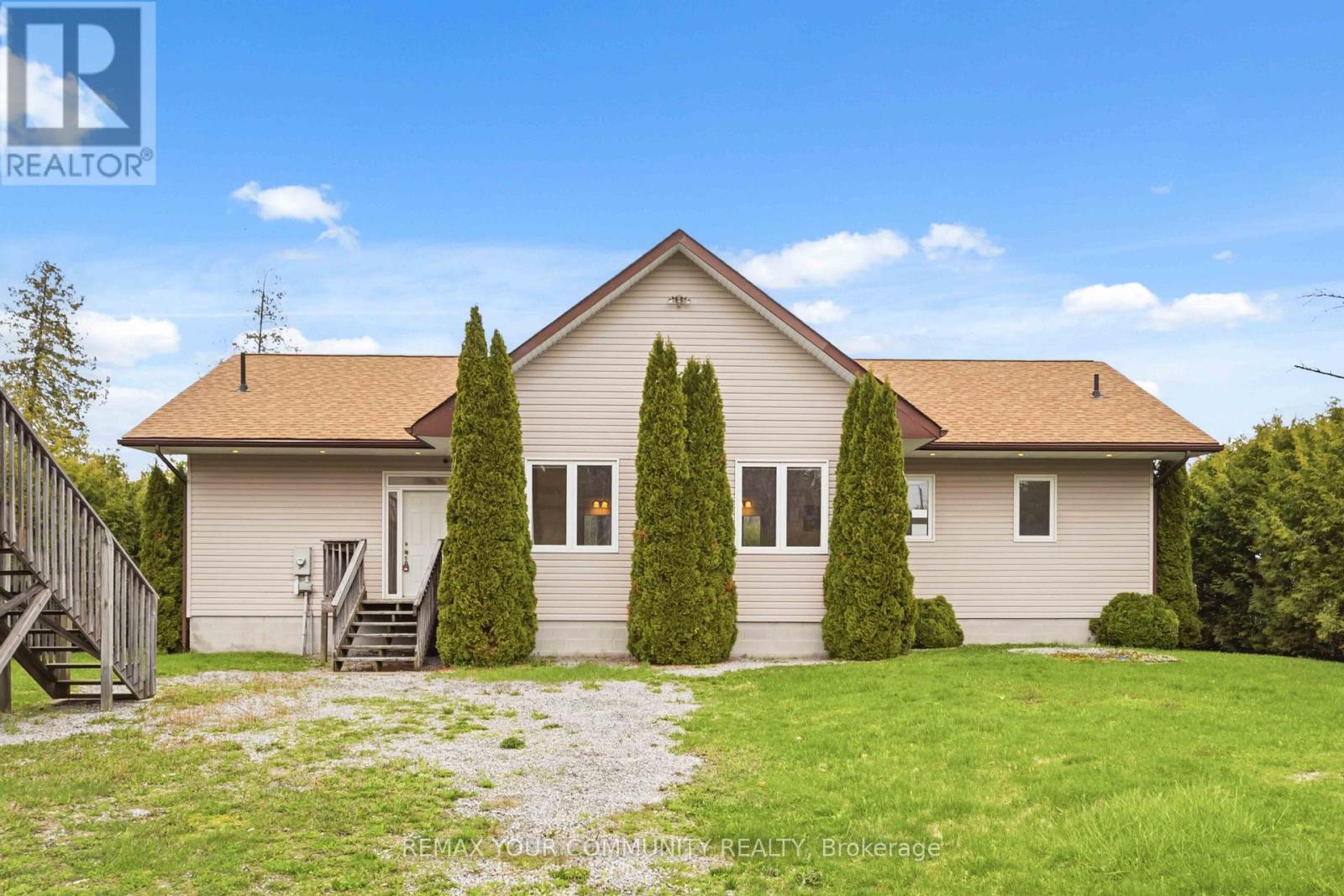 1082 LOON ROAD - 3