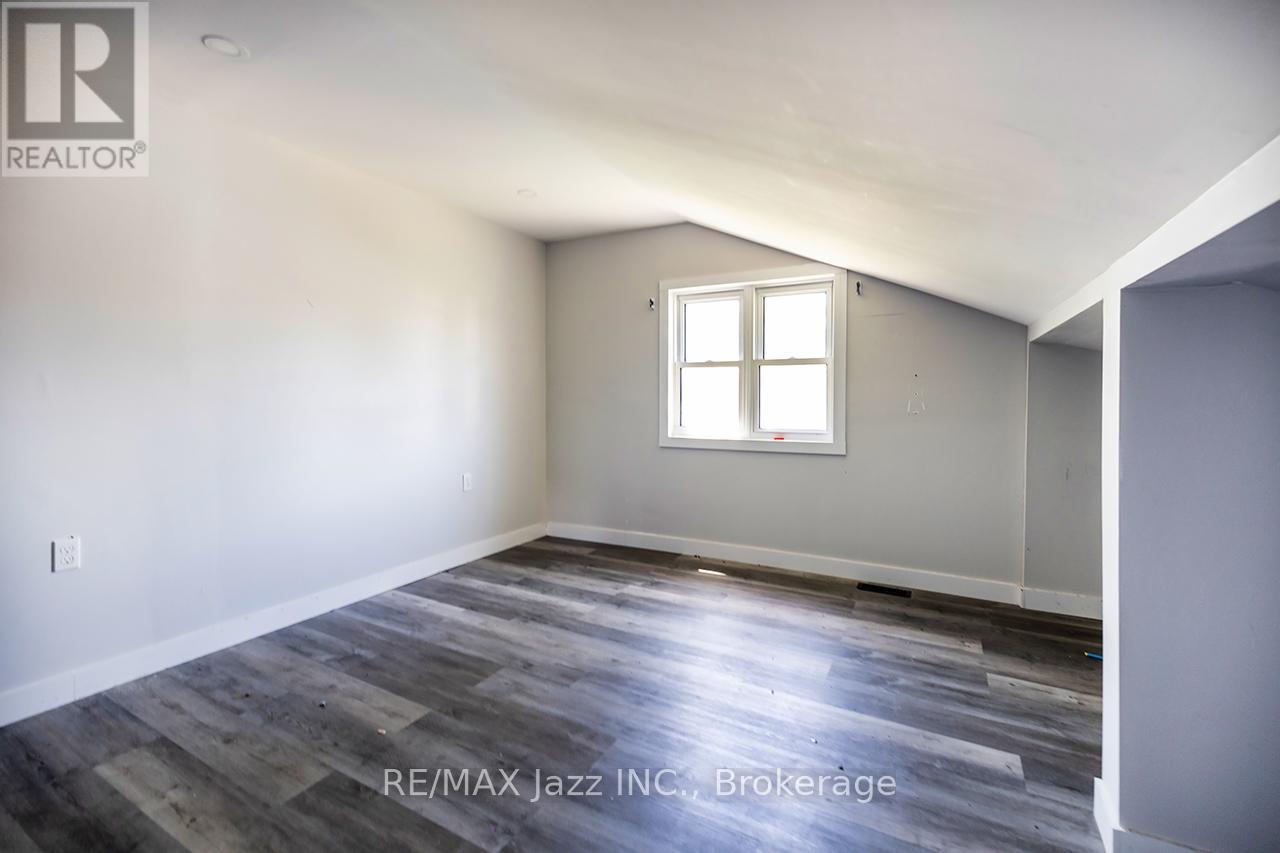 2216 HIGHWAY 2 - 13