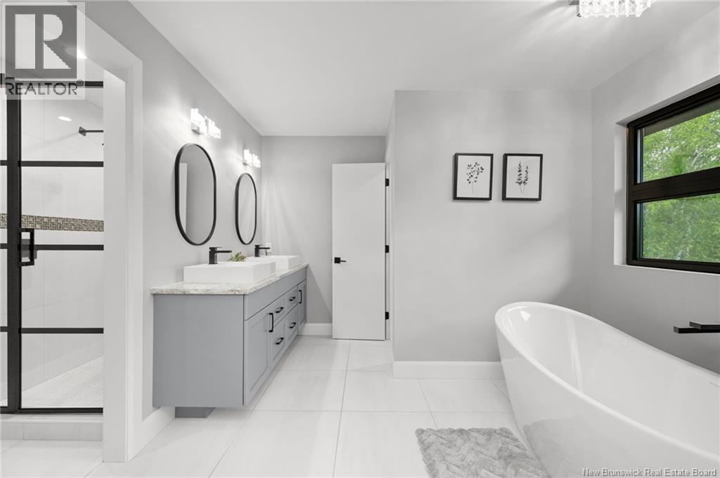 18 London Lane - Image 30