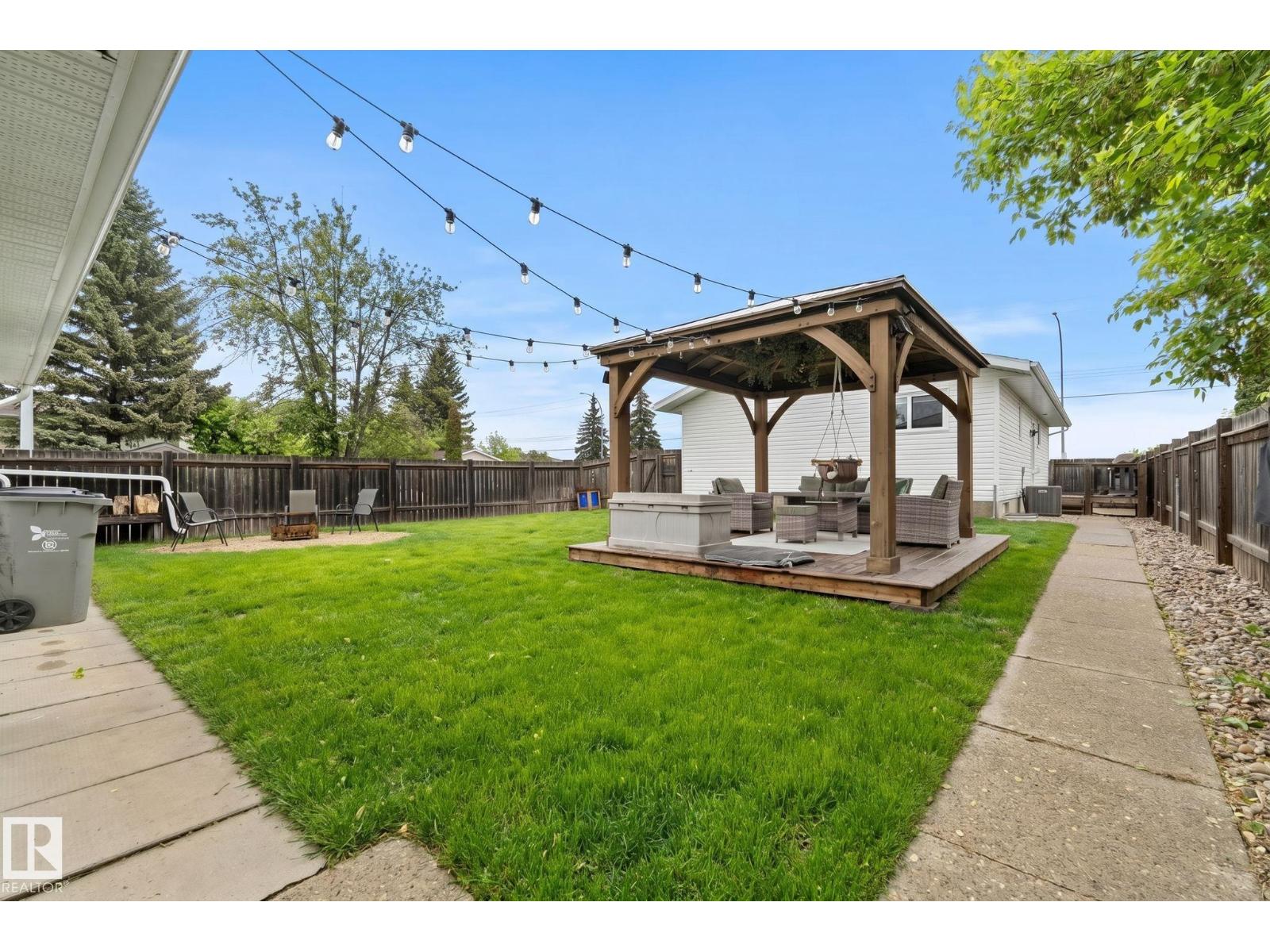 4702 50 AV - Image 52
