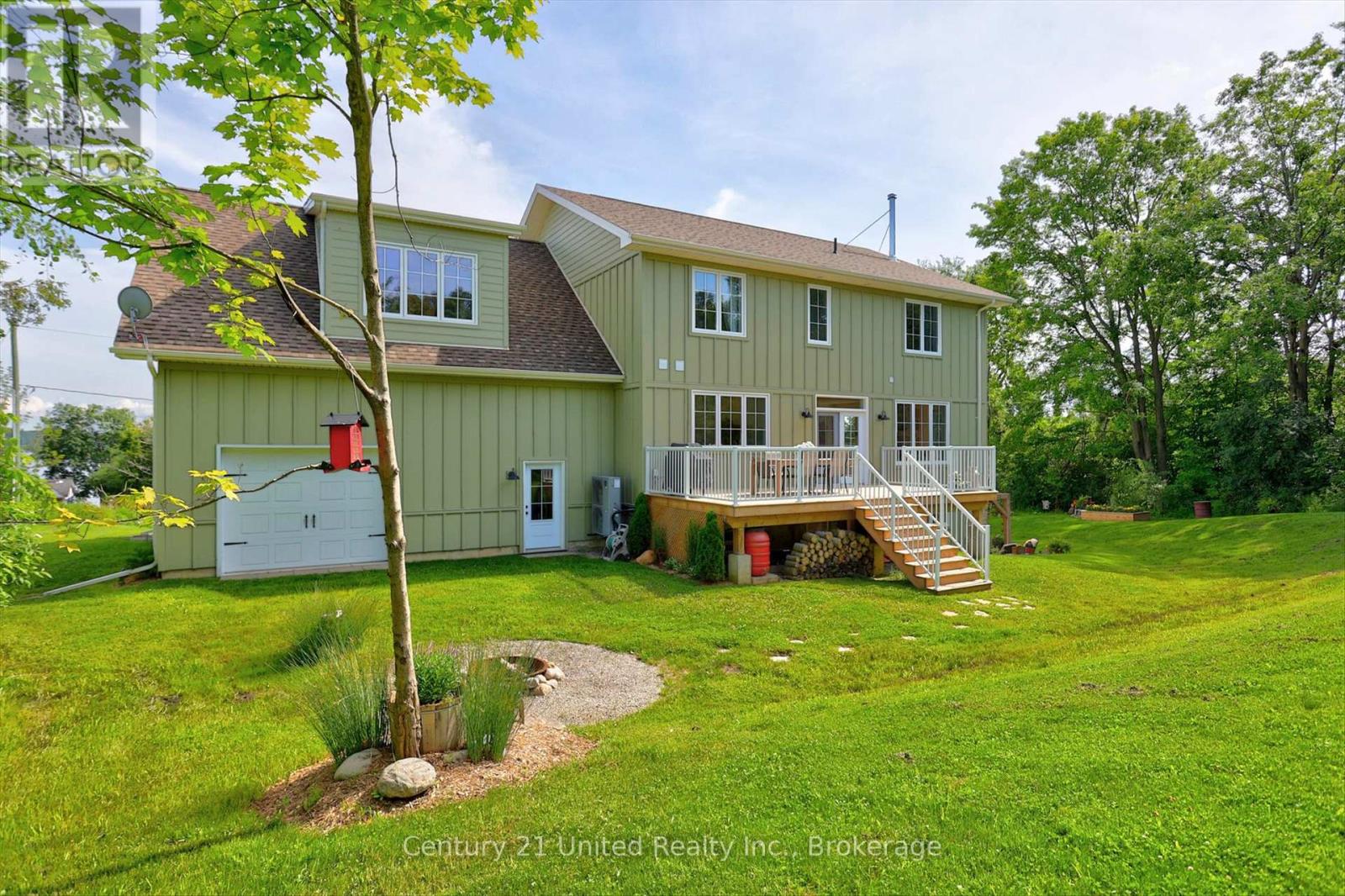 38 DARLING DRIVE - 50