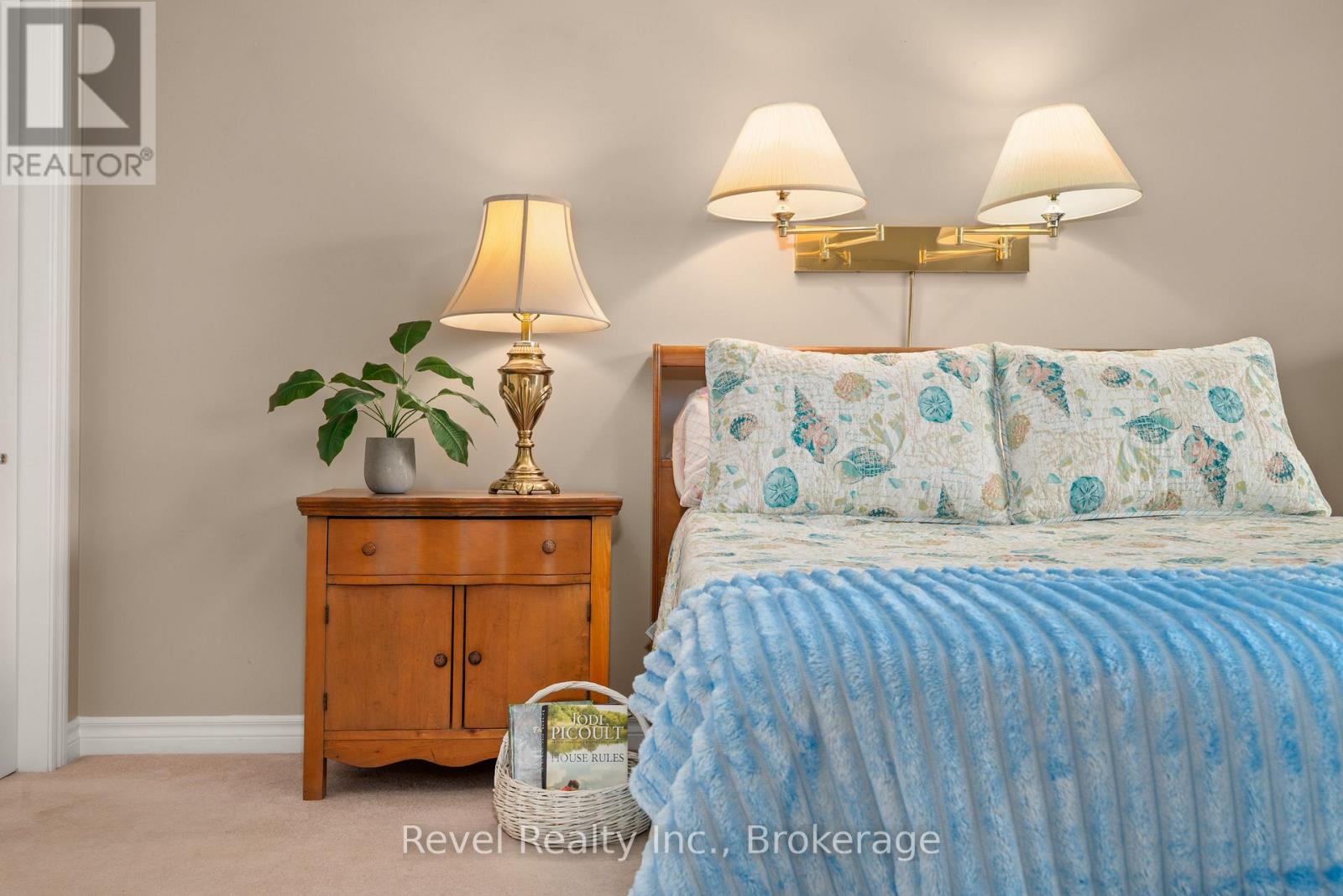#302 3 HERITAGE WAY - 29