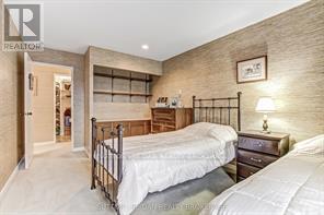 #214 300 EVERGLADE CRESCENT - 12