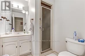 #214 300 EVERGLADE CRESCENT - 13