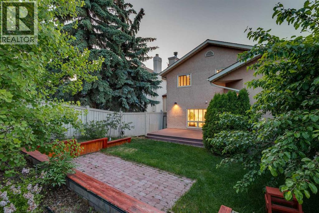51 Straddock Crescent SW - 42