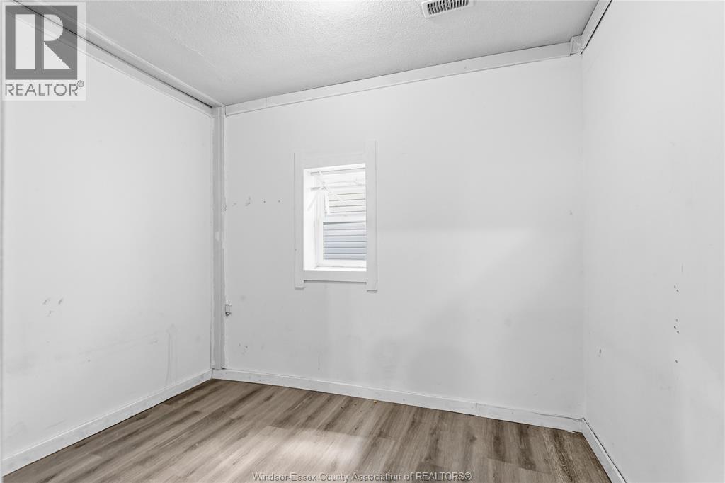 722 BRANT STREET - 7