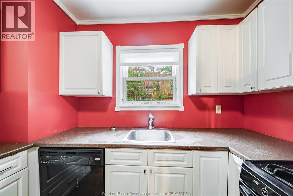 1282 GEORGE AVENUE - 14