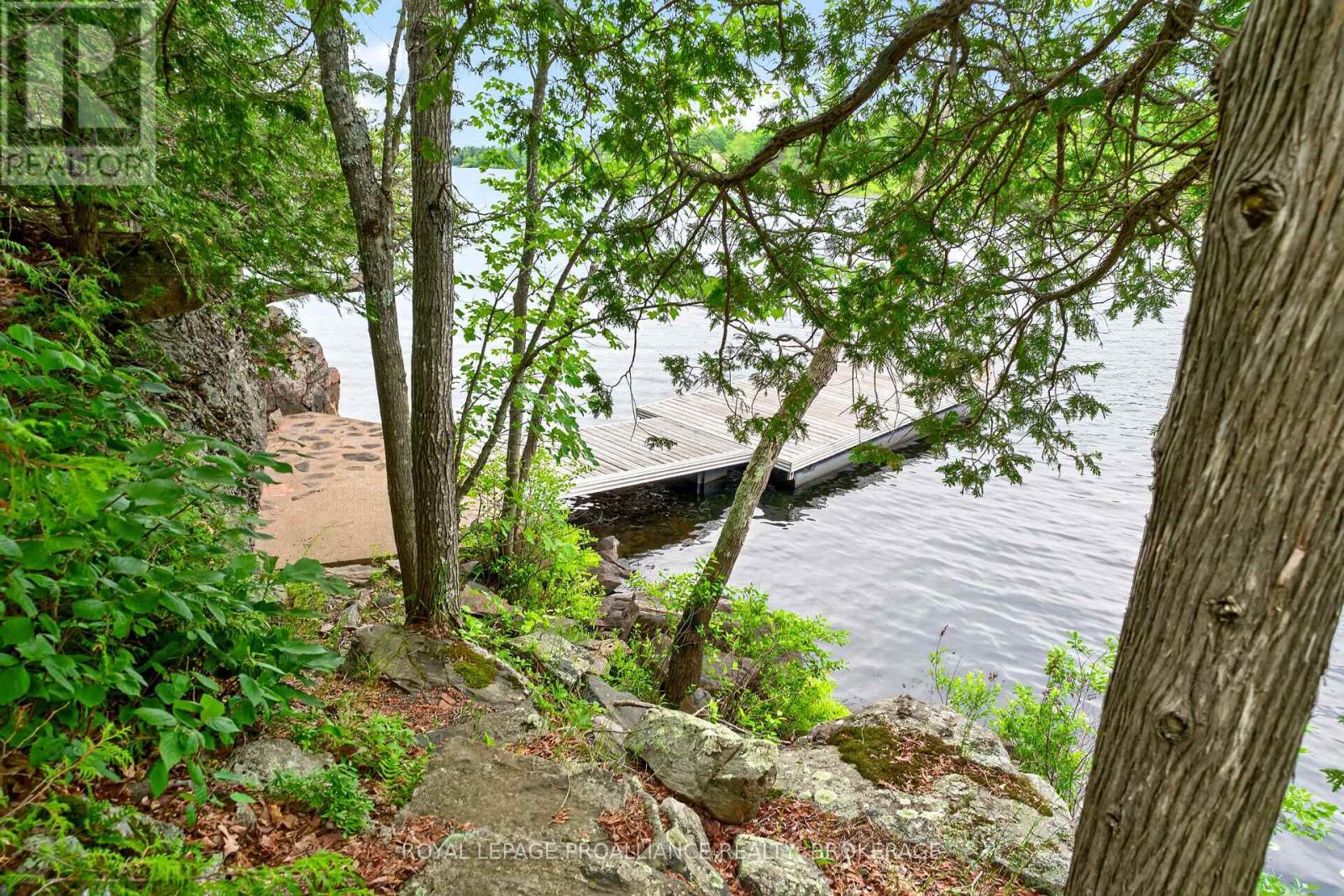 488 GULL CREEK LANE - 4