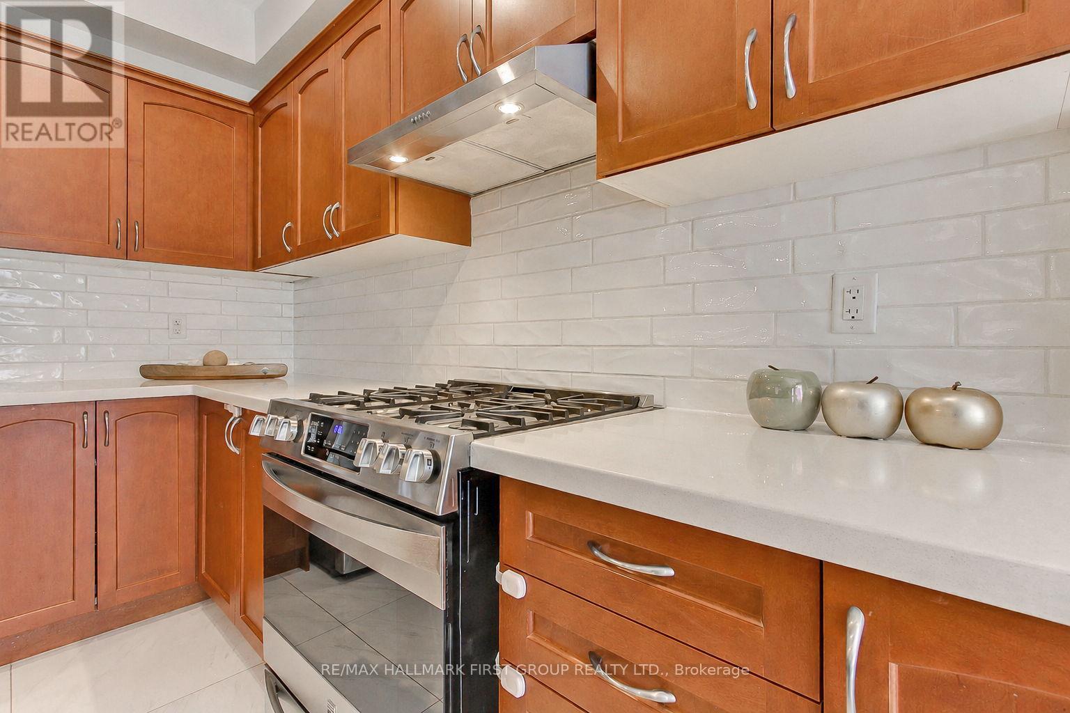 150 ANGUS DRIVE - 18