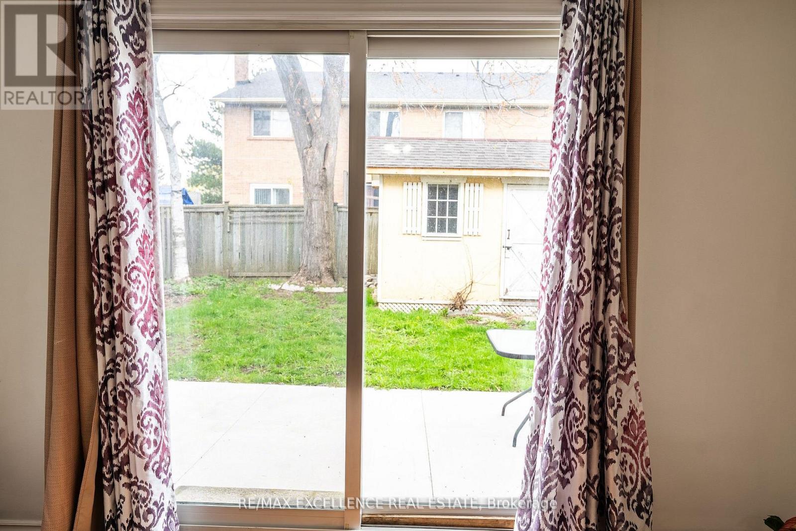 144 ABELL DRIVE - 35