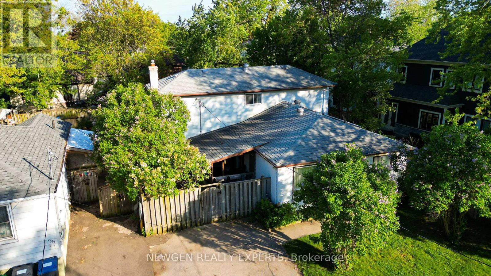 1070 PELHAM AVENUE - 4