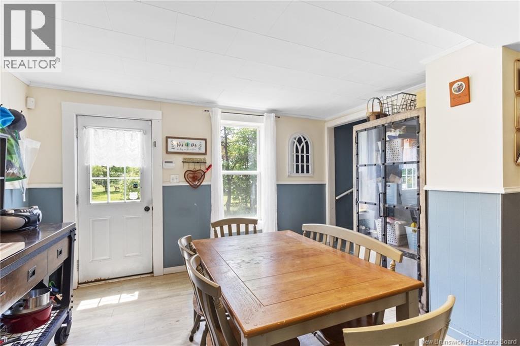 72 McLeod Ave - Image 13