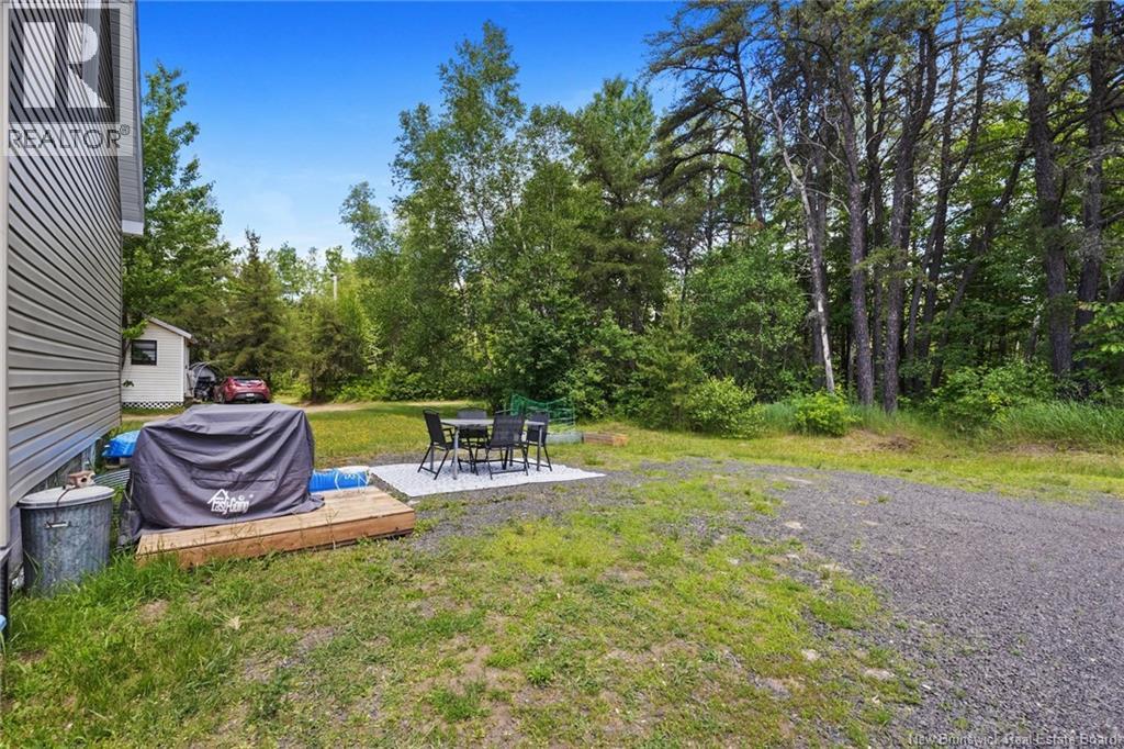 72 McLeod Ave - Image 32