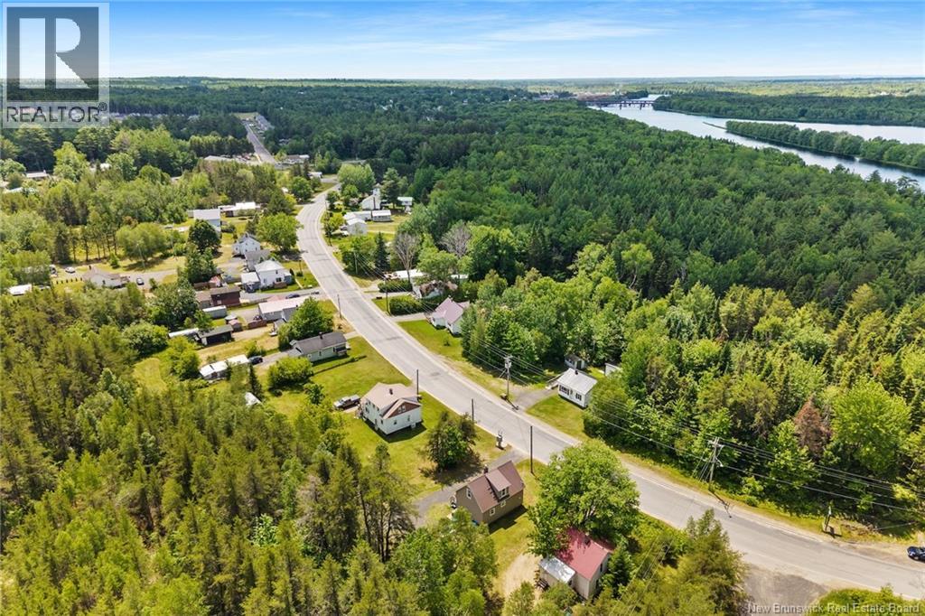 72 McLeod Ave - Image 39