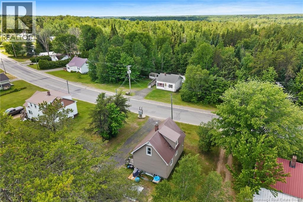 72 McLeod Ave - Image 6