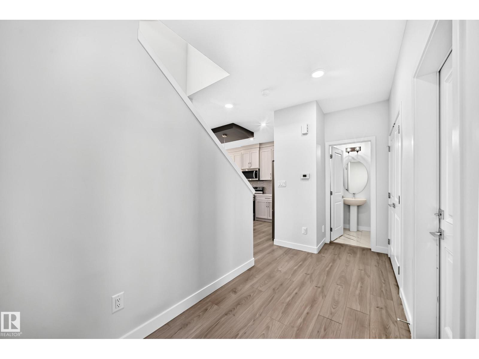 8823 CARSON WY SW - 25