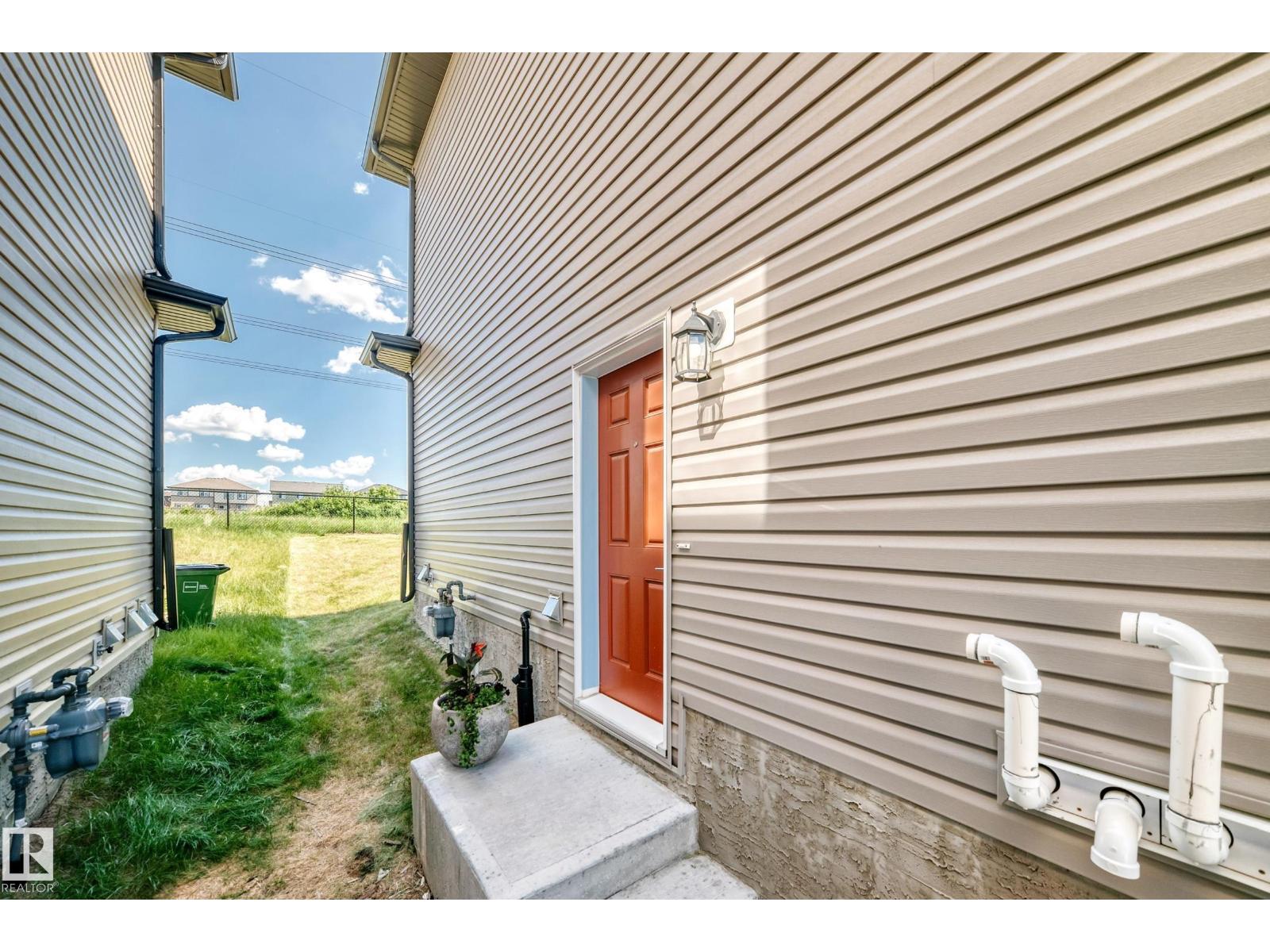 8823 CARSON WY SW - 31