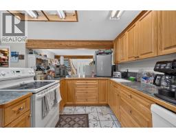 5364 Shaw Road, Salmon Arm, BC V1E2W2 Photo 22