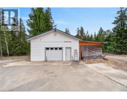 Kitchen - 5364 Shaw Road, Salmon Arm, BC V1E2W2 Photo 17