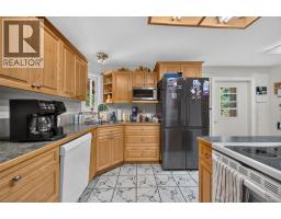 5364 Shaw Road, Salmon Arm, BC V1E2W2 Photo 26