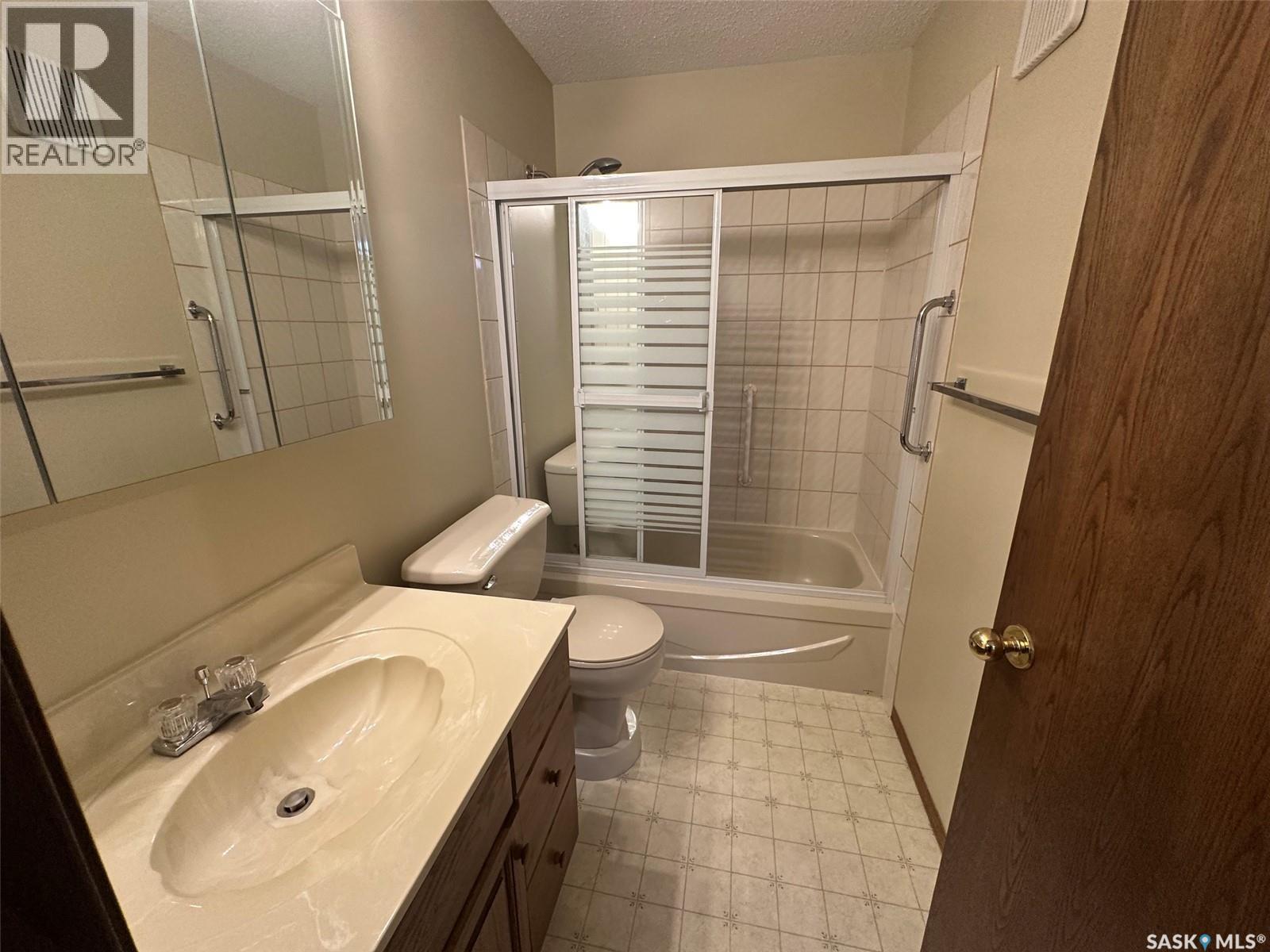 #303 1214 3rd STREET - 14