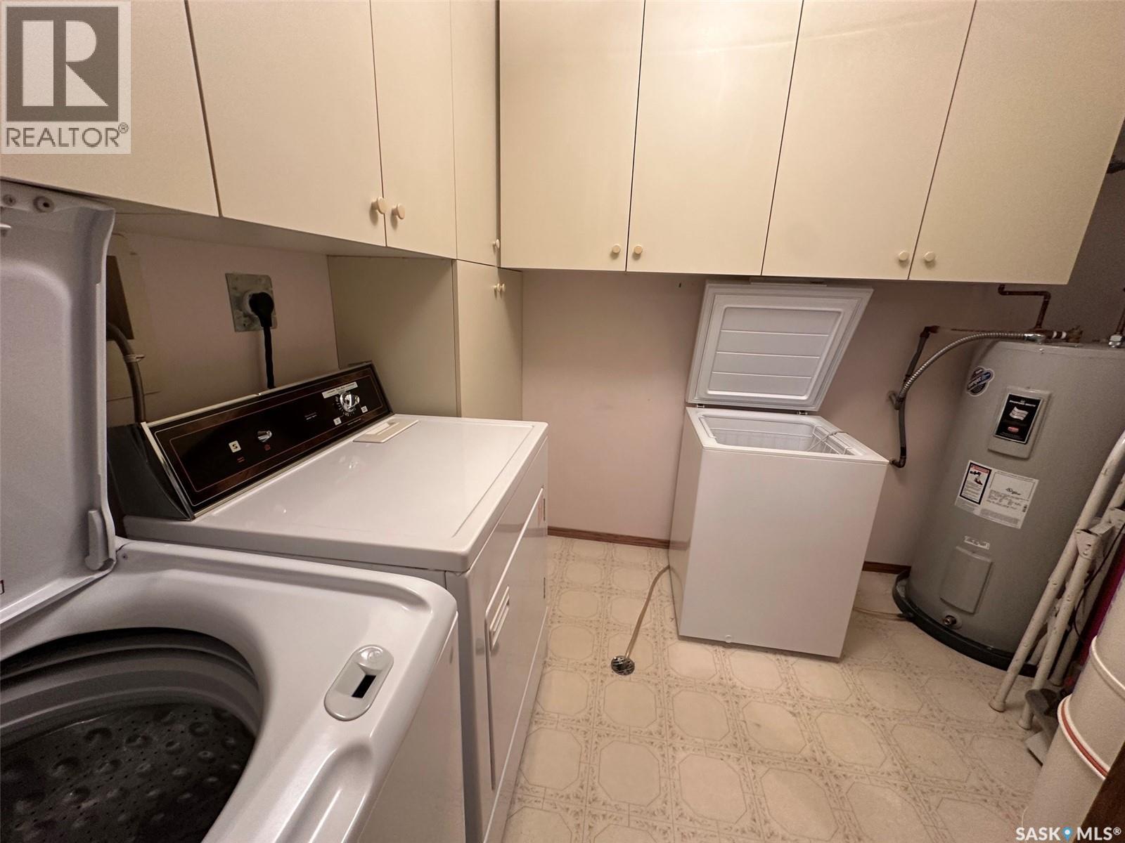 #303 1214 3rd STREET - 16