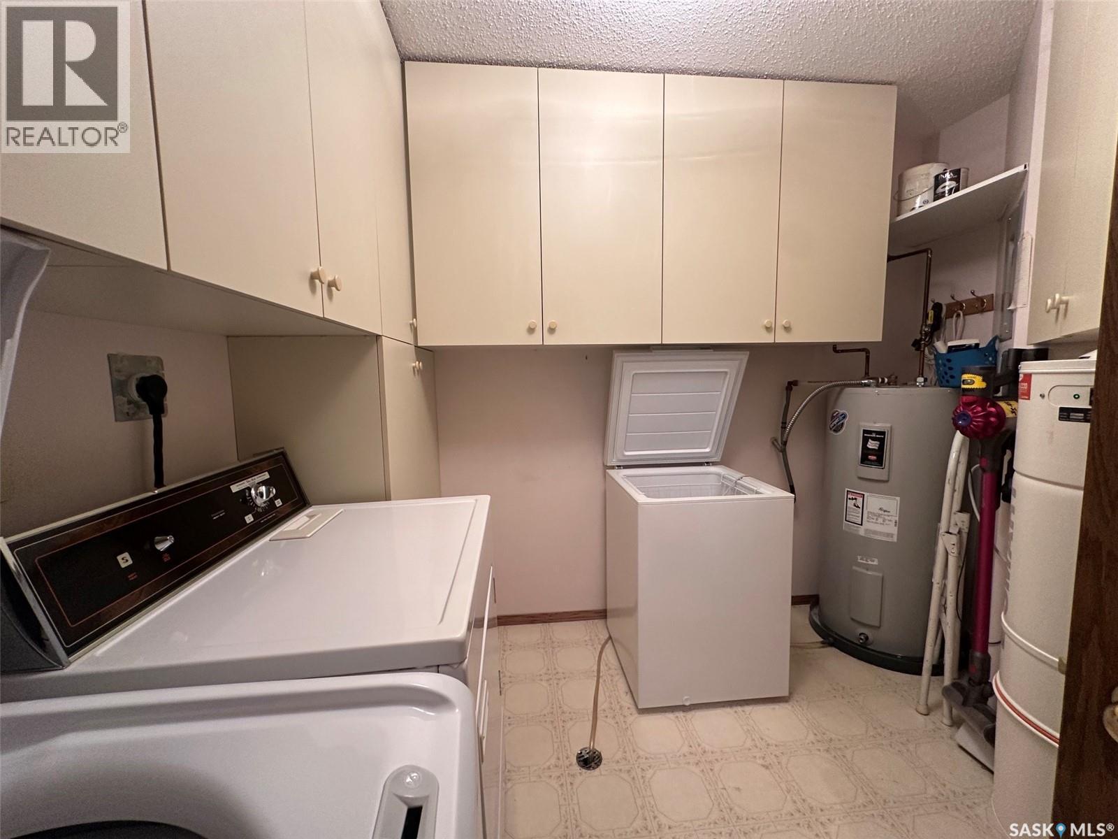 #303 1214 3rd STREET - 18