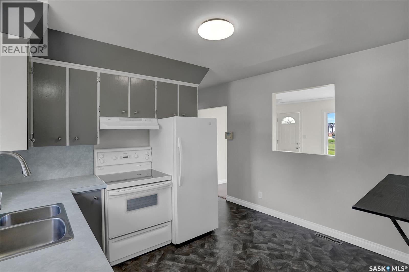 1110 Reynolds STREET — photo 10