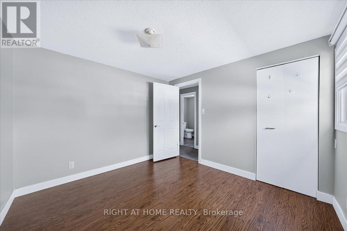 1087 VENUS CRESCENT - 17
