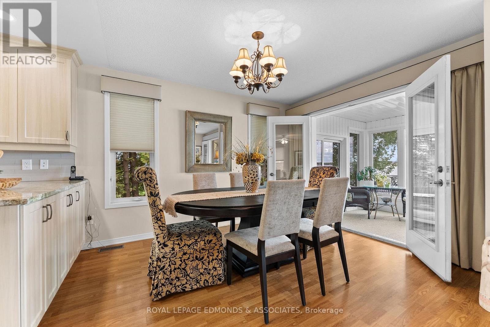 907 CEDAR LANE - 14