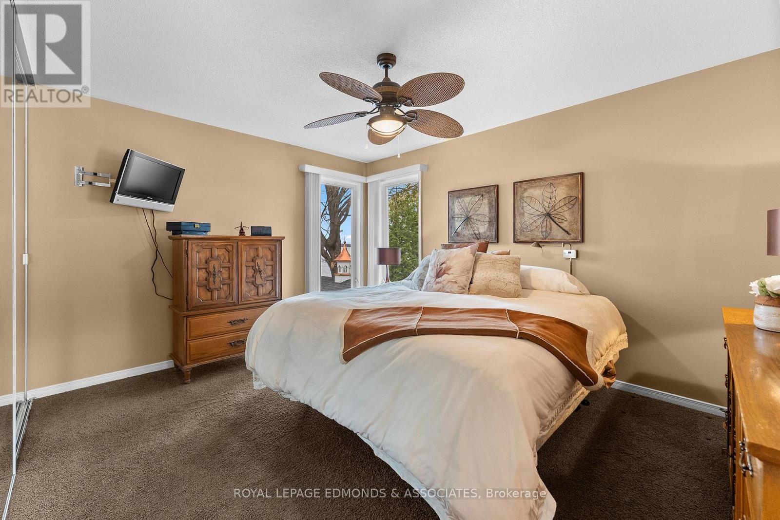 907 CEDAR LANE - 21