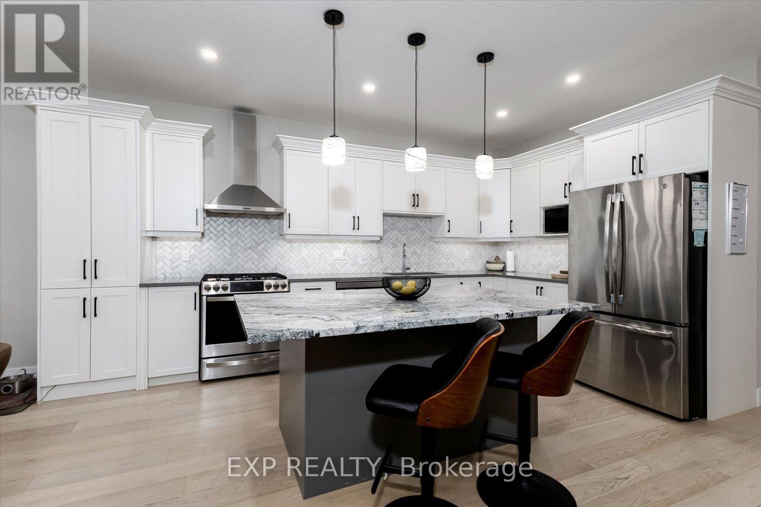 #31 4700 HAMILTON ROAD - 15