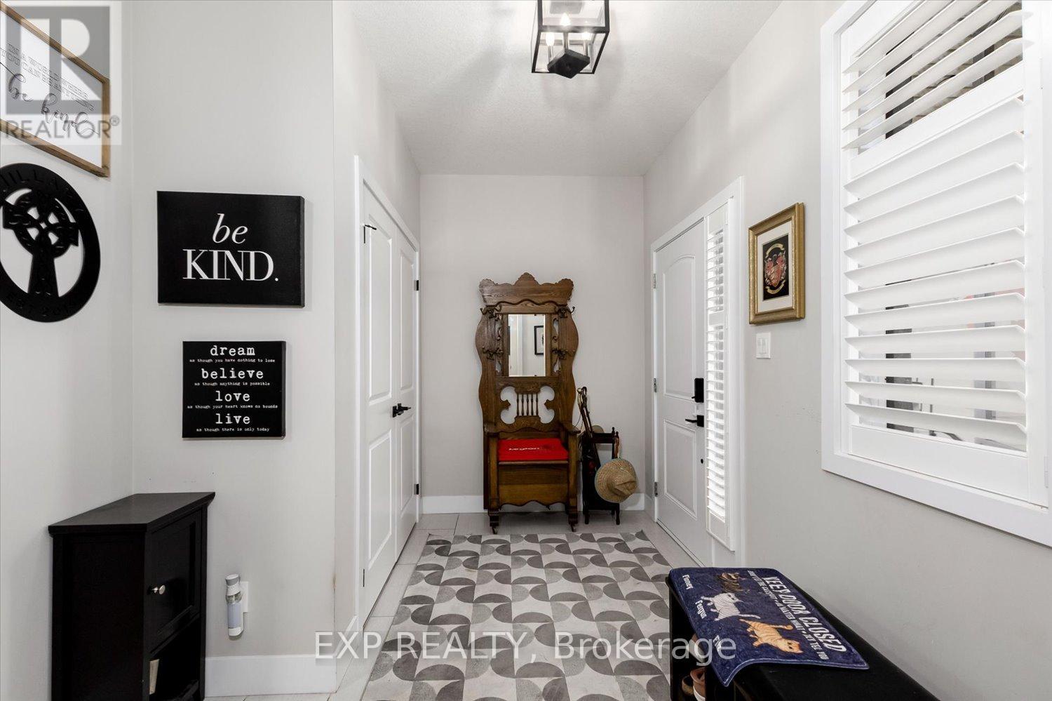 #31 4700 HAMILTON ROAD - 17