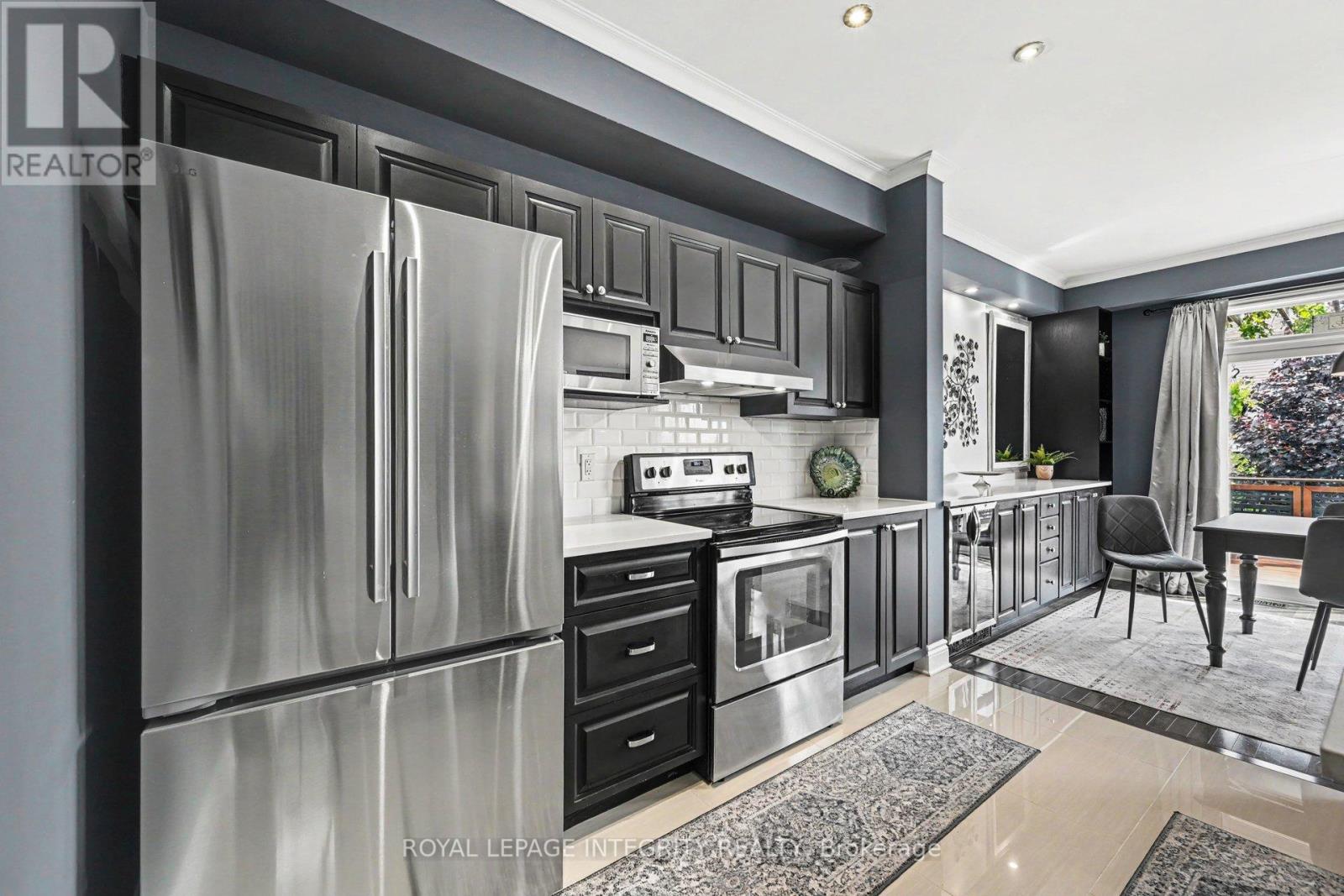 174 BERT HALL STREET - 11