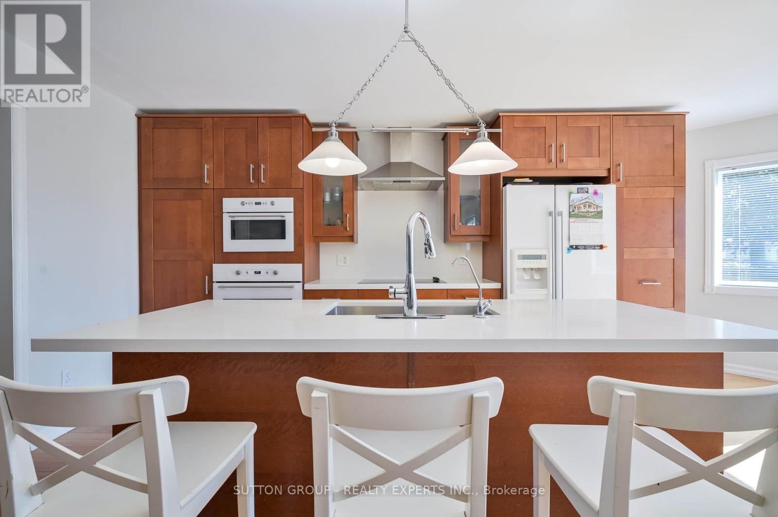 12 LANGEVIN DRIVE - 10
