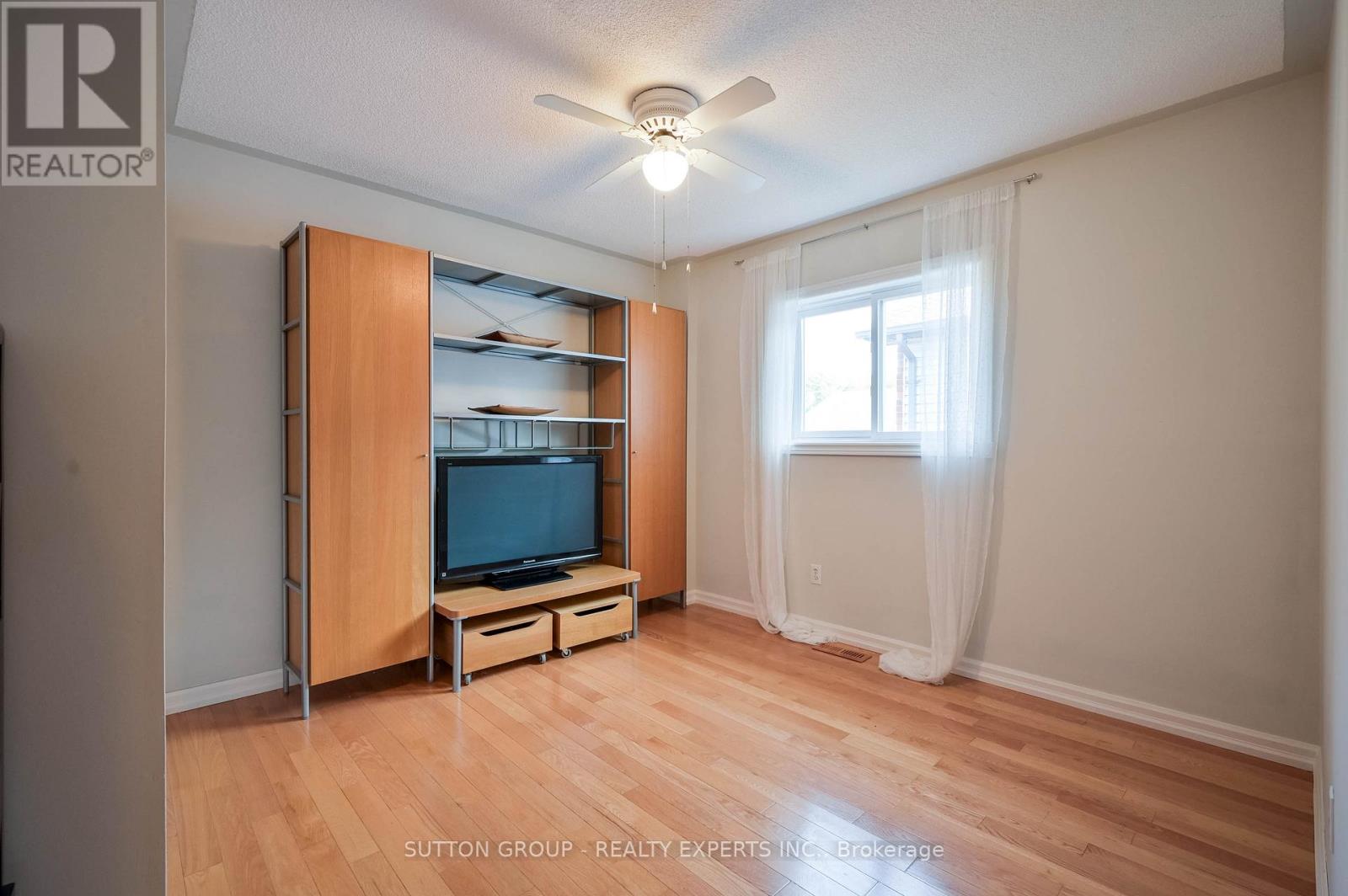 12 LANGEVIN DRIVE - 25