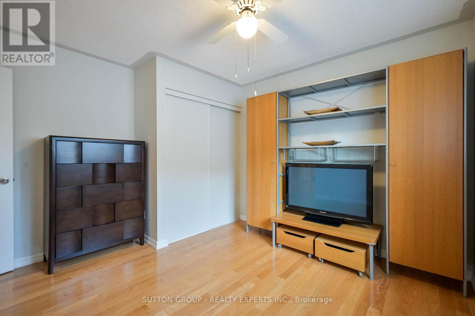 12 LANGEVIN DRIVE - 26