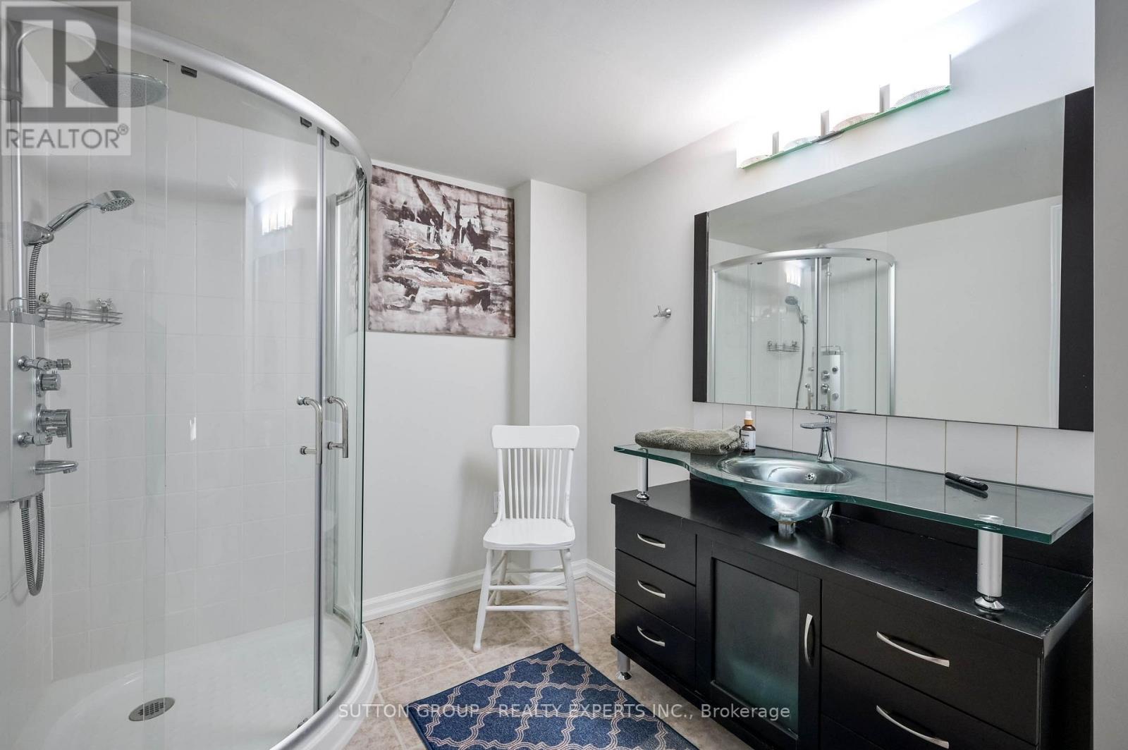 12 LANGEVIN DRIVE - 33