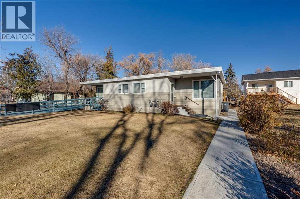 5216 & 5218 56 Avenue - 15