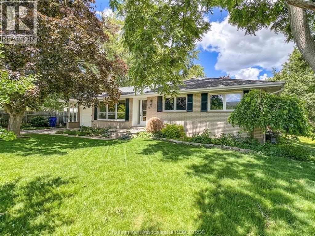 157 Little STREET South - 1