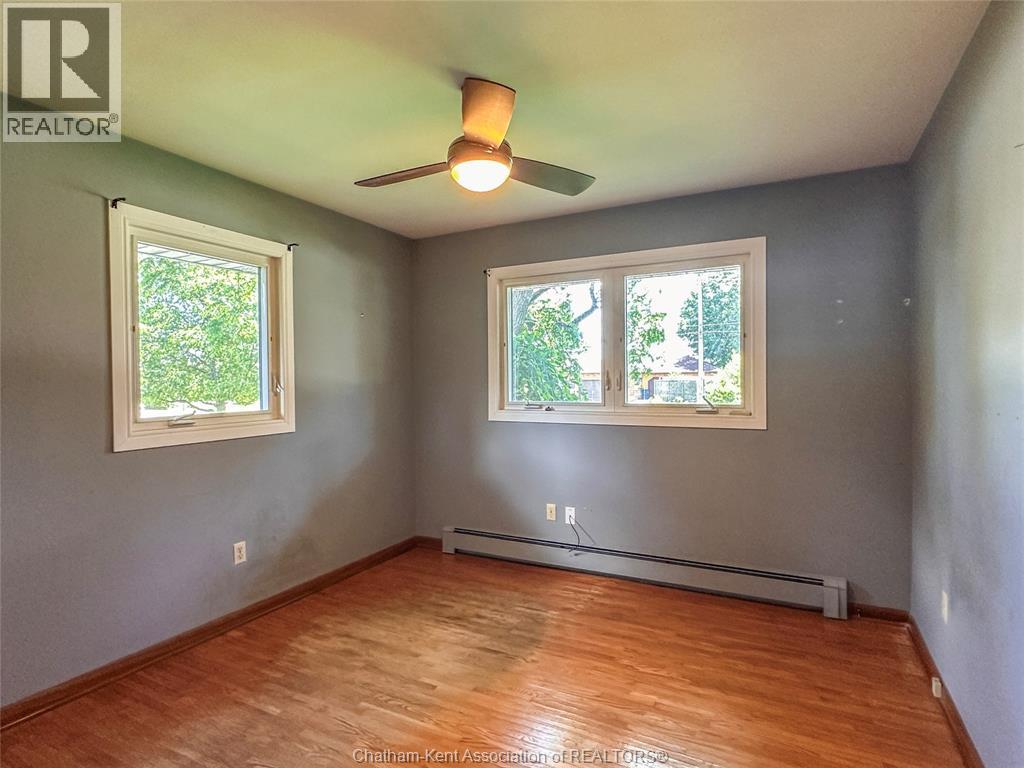 157 Little STREET South - 15