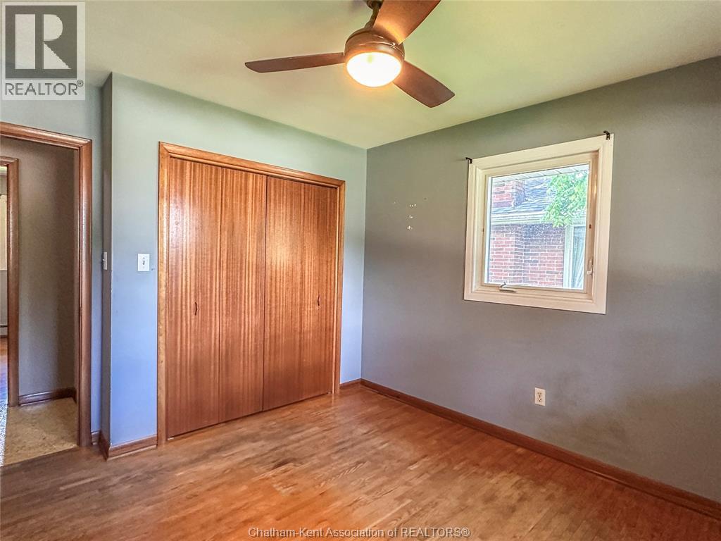 157 Little STREET South - 16