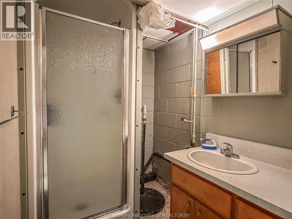 157 Little STREET South - 26