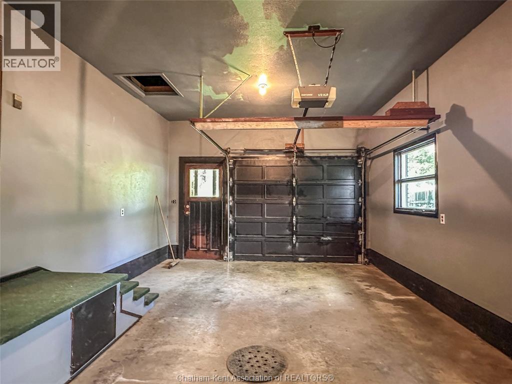 157 Little STREET South - 28